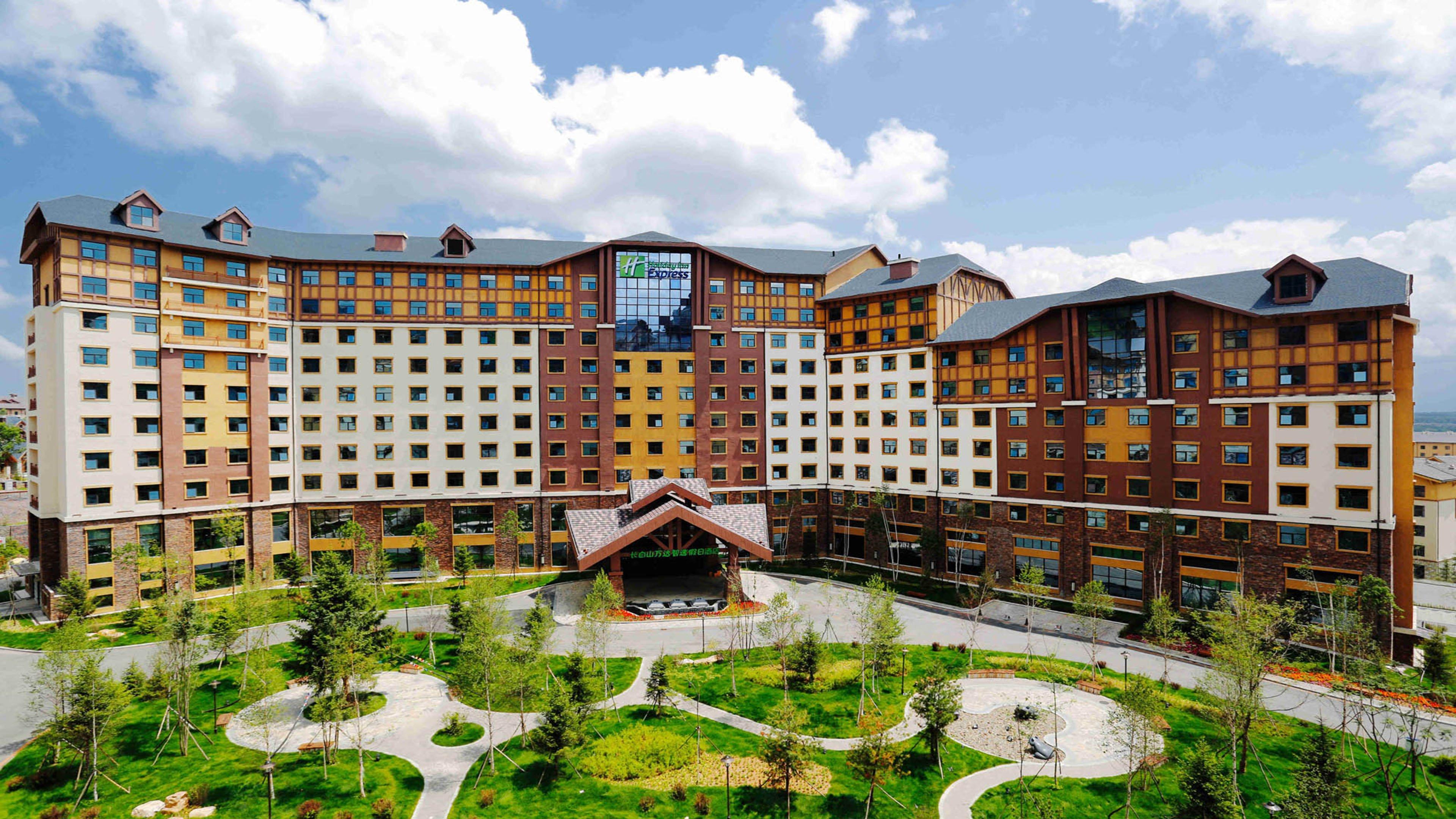 Holiday Inn Express Changbaishan, An Ihg Hotel Fusong Exterior foto